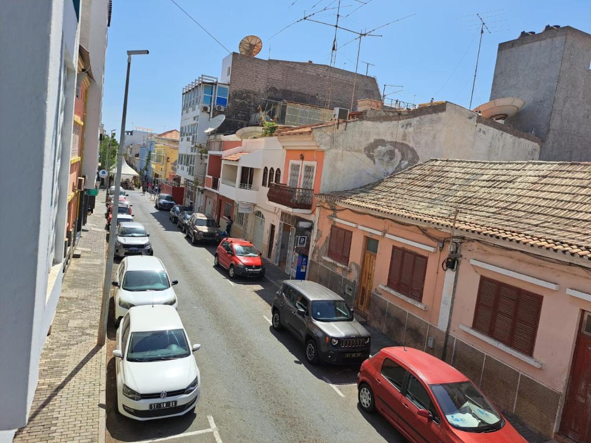 In The Heart Of Praia - Family B&B Экстерьер фото