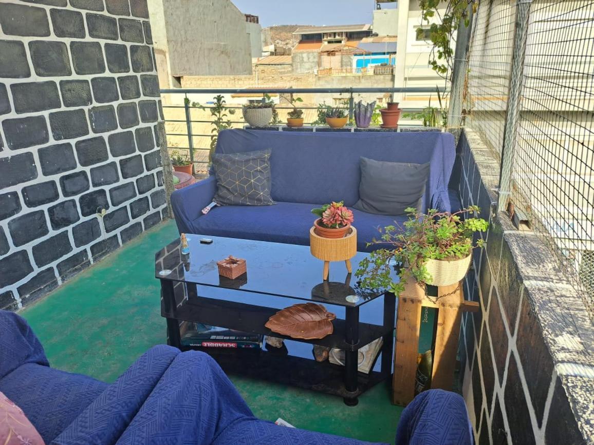 In The Heart Of Praia - Family B&B Экстерьер фото